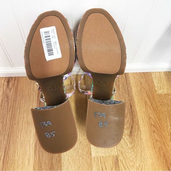 GIANNI BINI Ulti-Mate 70s Floral‎ Platform Sandals Strappy Chunky Heel Size 8.5 - Picture 11 of 12